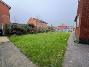 Photo 7- click for photo gallery